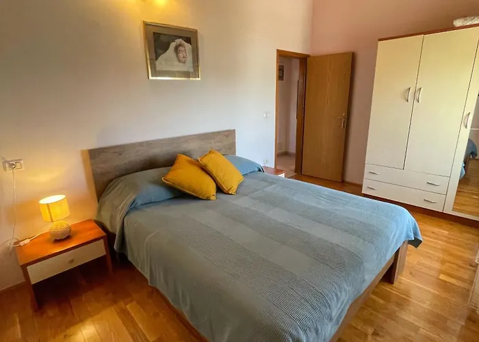 Valentina * Novigrad Istria